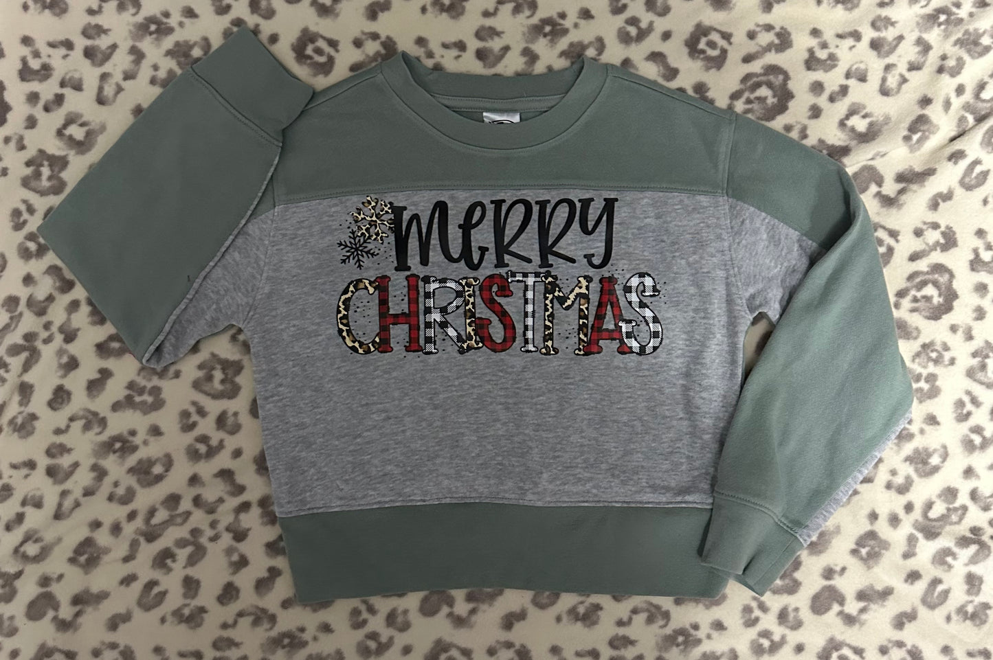 YOUTH Sweatshirt- Merry Christmas Leopard Plaid