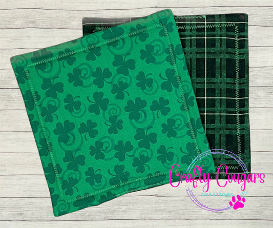 Dark Green Shamrocks & Swirls Pot Holder