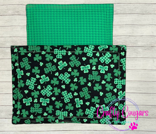 Patterned Shamrocks Large Pot Holder