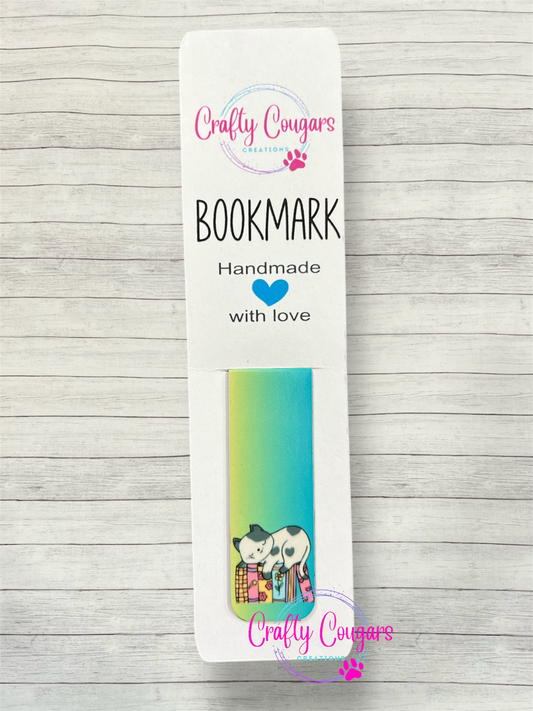 Sleepy Kitty on Books Bookmark