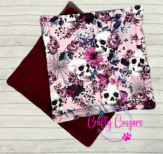 Floral Skulls Pot Holder